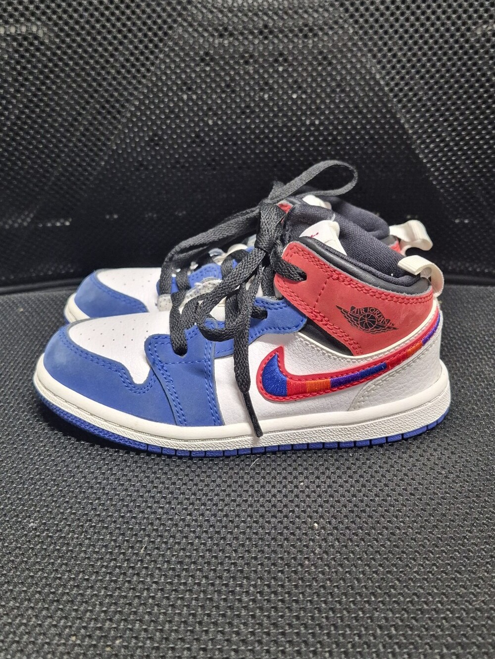 Nike Air Jordan Kids High-Top Sneakers in Blue, Red and White - Picture 1 of 5